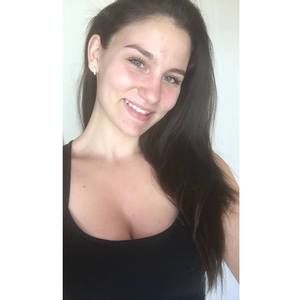 Meet your Posher, Annie-claude